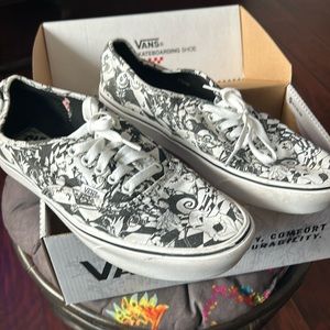 Gently use nightmare before Christmas vans.Mens 9